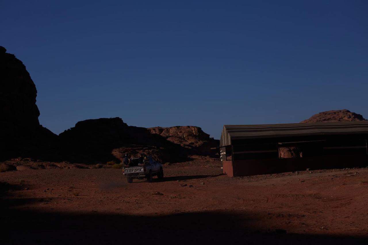 Wadirum Sunset Camp Hotel Вади Рум Екстериор снимка
