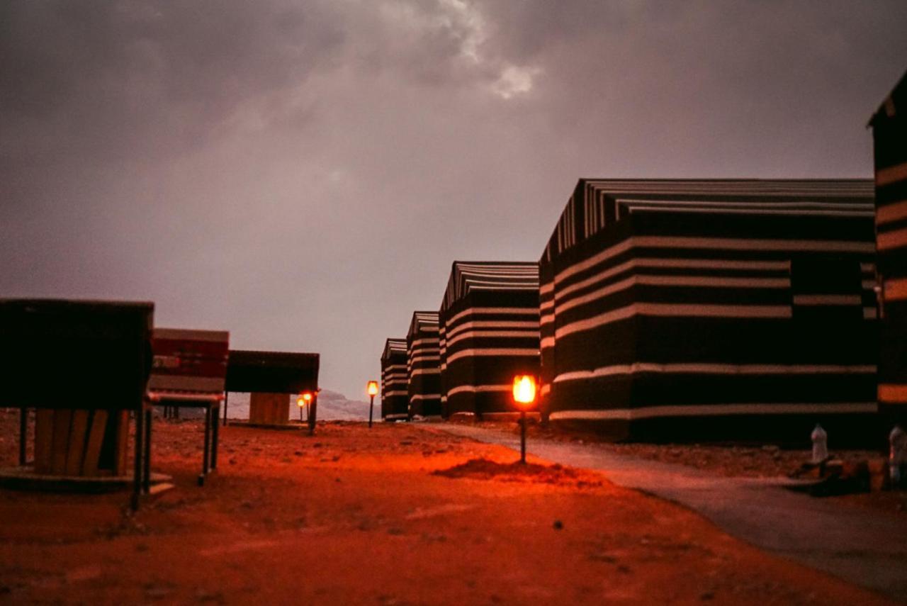 Wadirum Sunset Camp Hotel Вади Рум Екстериор снимка