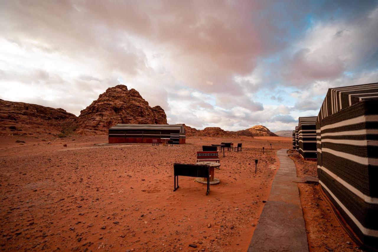 Wadirum Sunset Camp Hotel Вади Рум Екстериор снимка