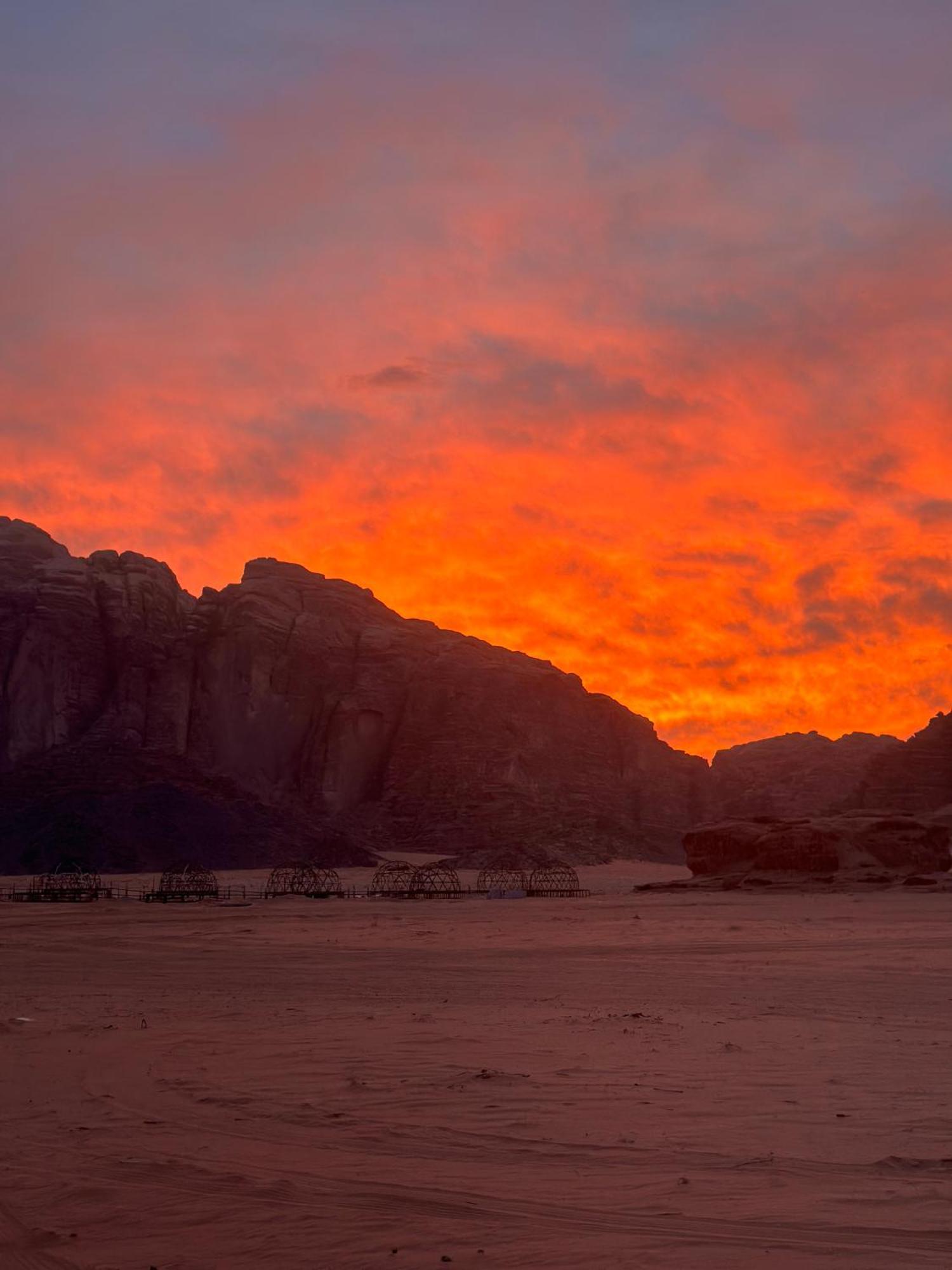 Wadirum Sunset Camp Hotel Вади Рум Екстериор снимка